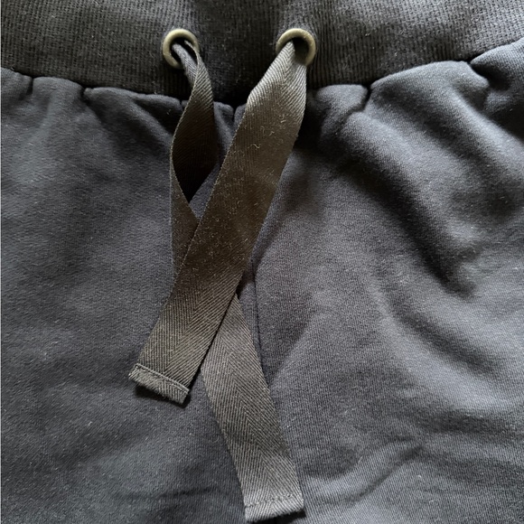 ESCADA Navy Fleece-Lined Joggers - Like New - Picture 6 of 9